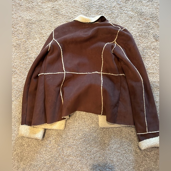 Old Navy Girls XL faux Suede jacket - Picture 3 of 3
